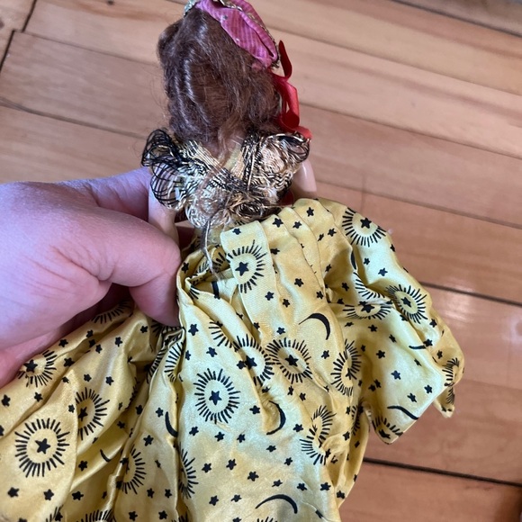 Vintage Antique open shut sleepy eyed fancy dressed up dolls - Picture 9 of 13